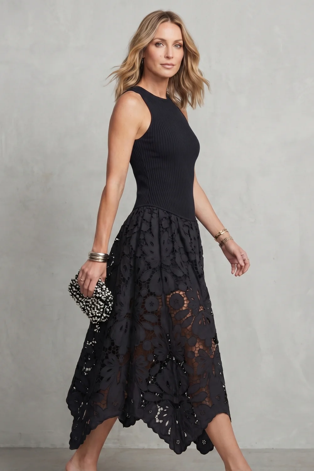 Atalisse – Lace contrast elegance – Midi dress - Image 3