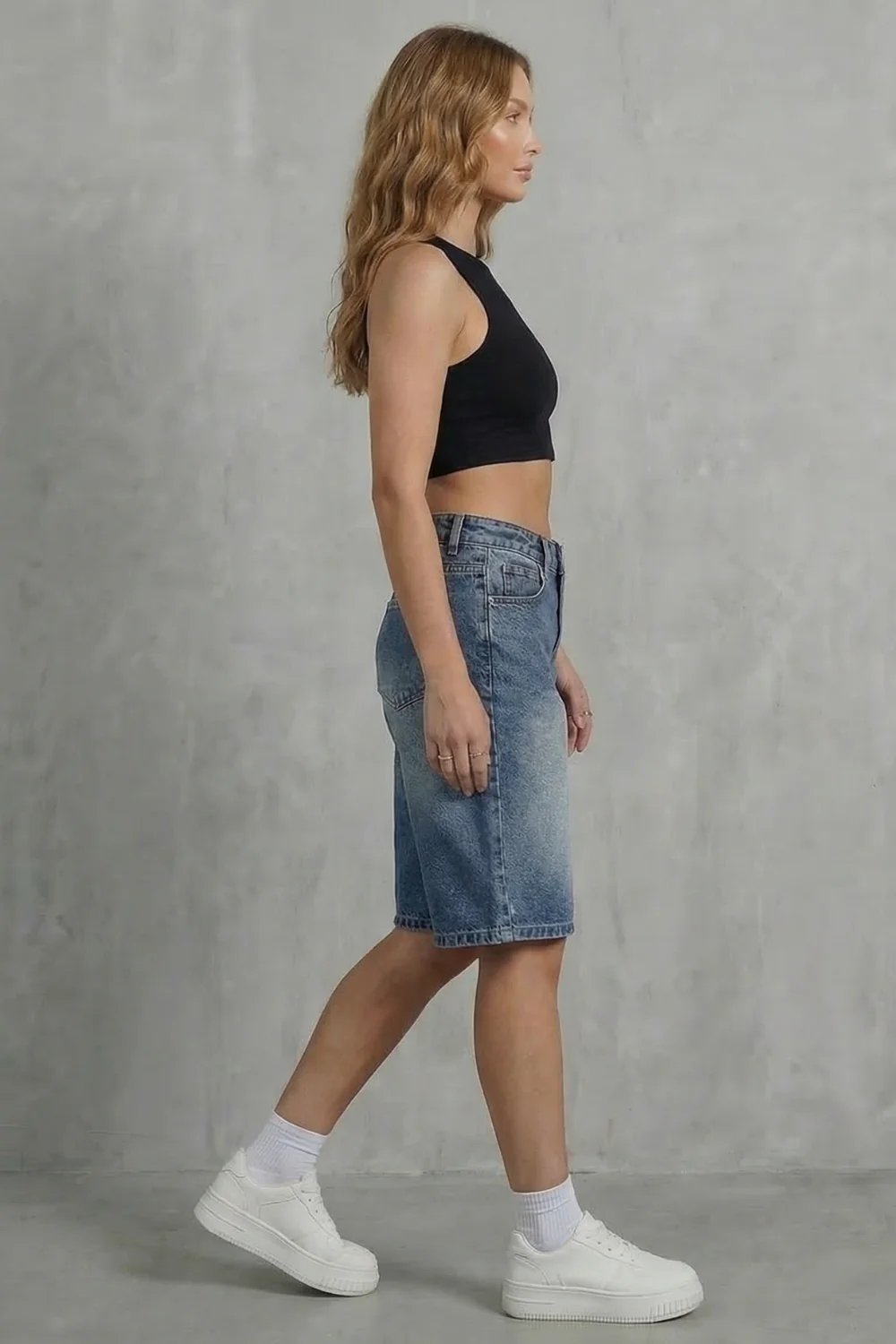 Bellamira – Vintage high waist – Denim shorts - Image 3