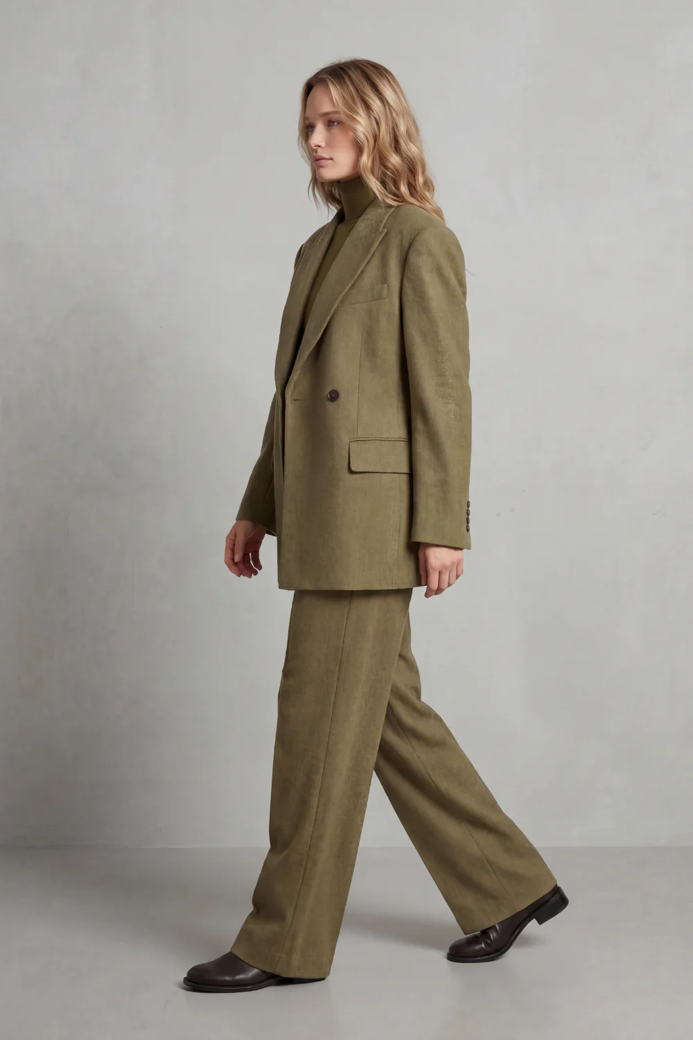 Brenda – Timeless Tailored Set – Structured Blazer & Wide-Leg Trouser - Image 3