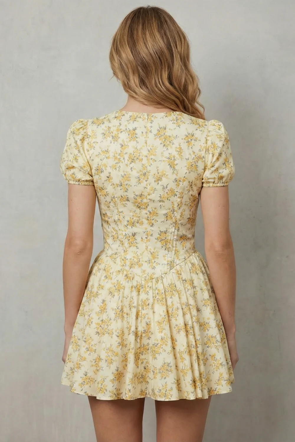 Bryavelle – Floral summer charm – Mini dress - Image 4