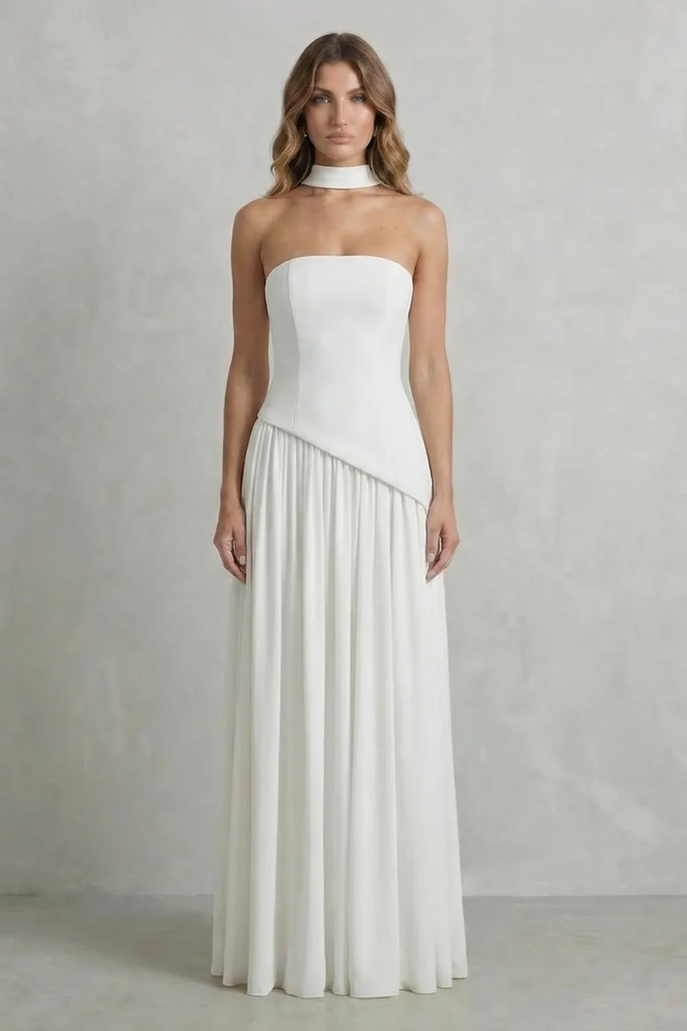 Celestara – Sculpted draped slit – Strapless maxi dress - Image 12