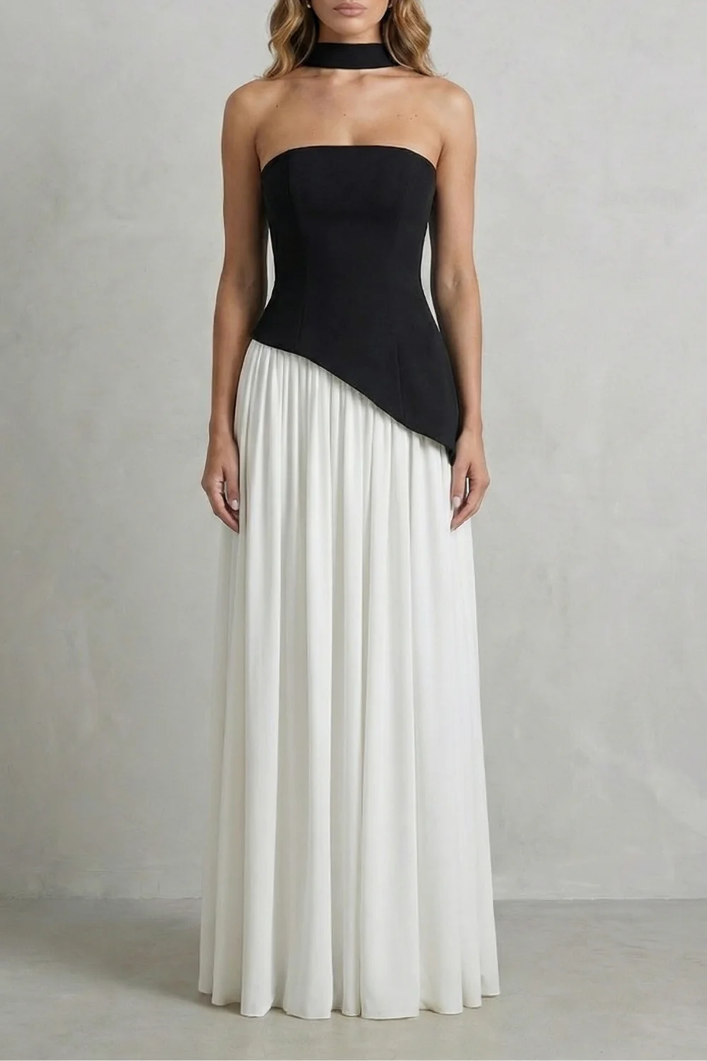 Celestara – Sculpted draped slit – Strapless maxi dress - Image 17