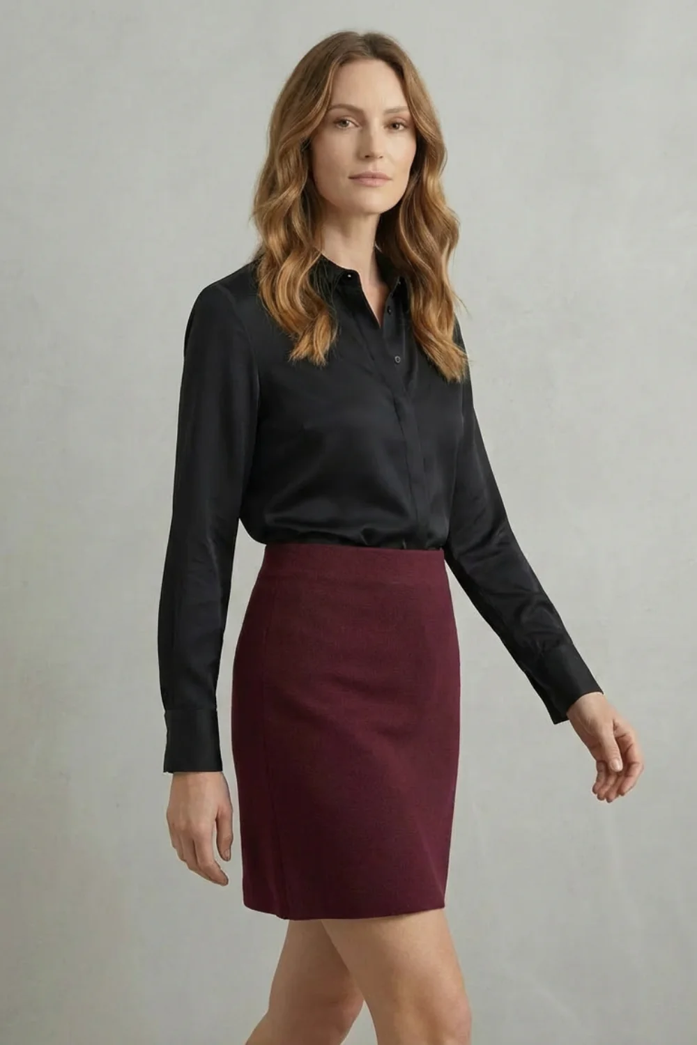 Clarette – Effortless Charm – Knitted Slim Jacket & Skirt Set - Image 11
