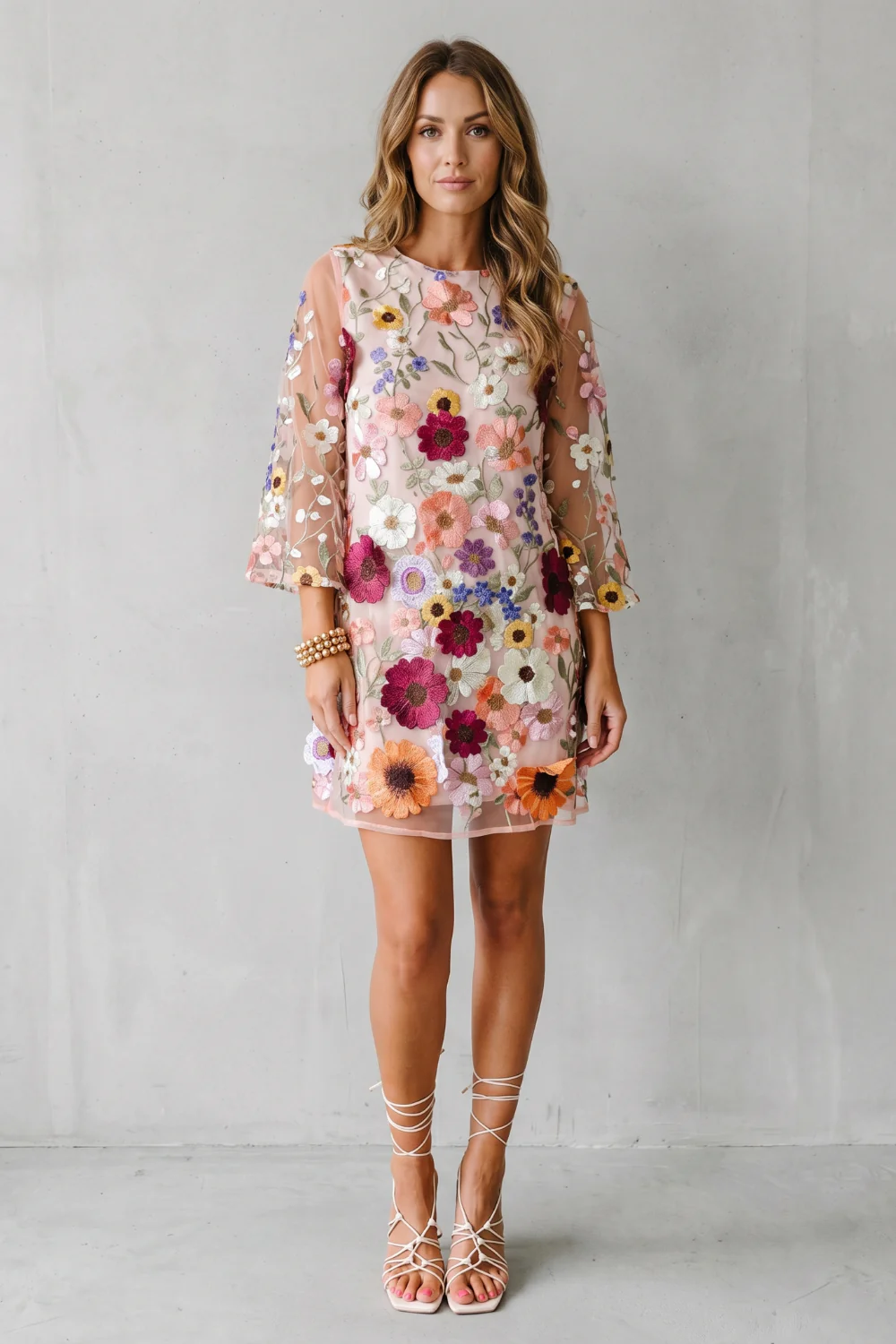 Dahlienne – Embroidered floral allure – Mini dress - Image 2