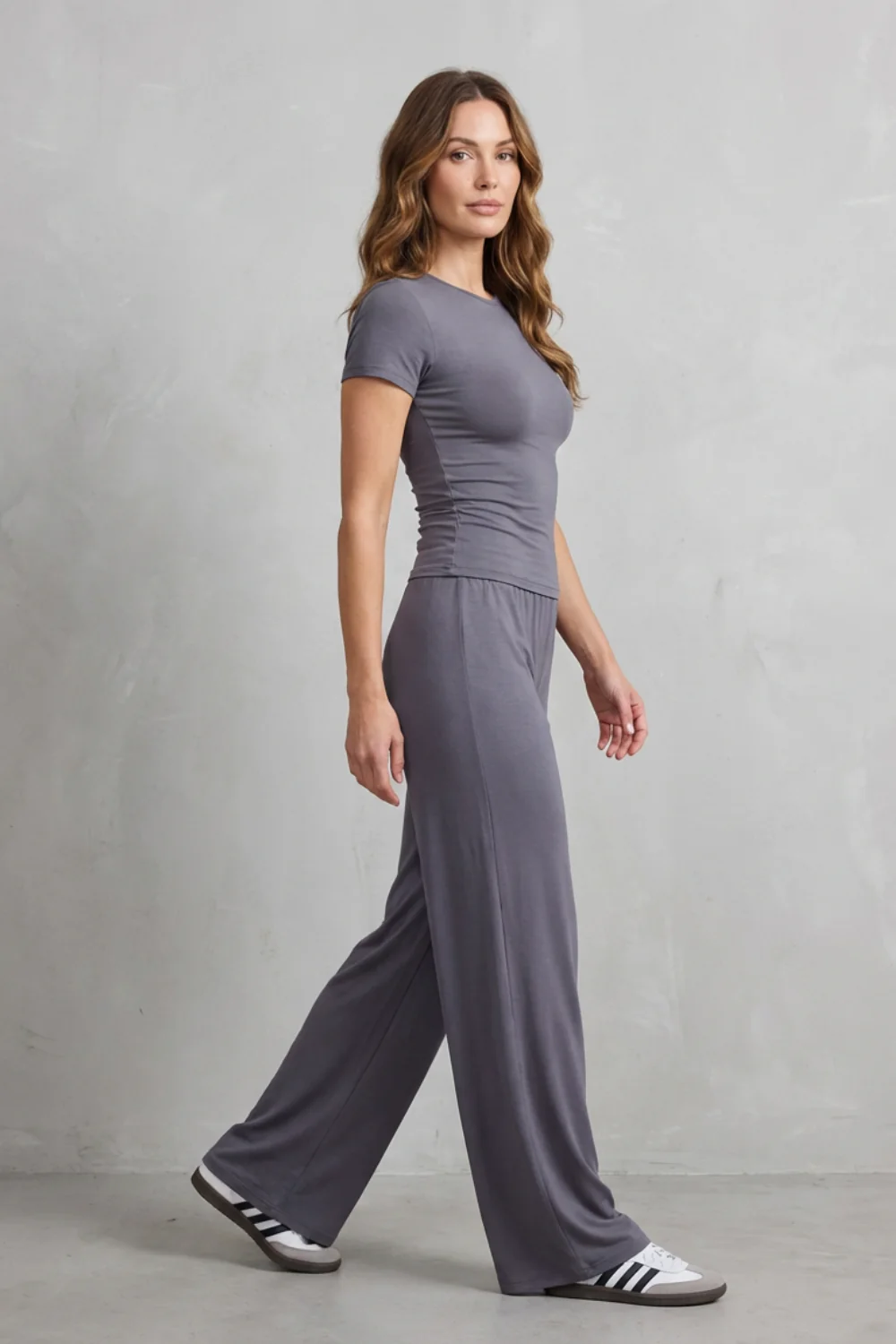 Élan – Sleek Simplicity – Pure Color Wide-Leg Pants Suit - Image 7