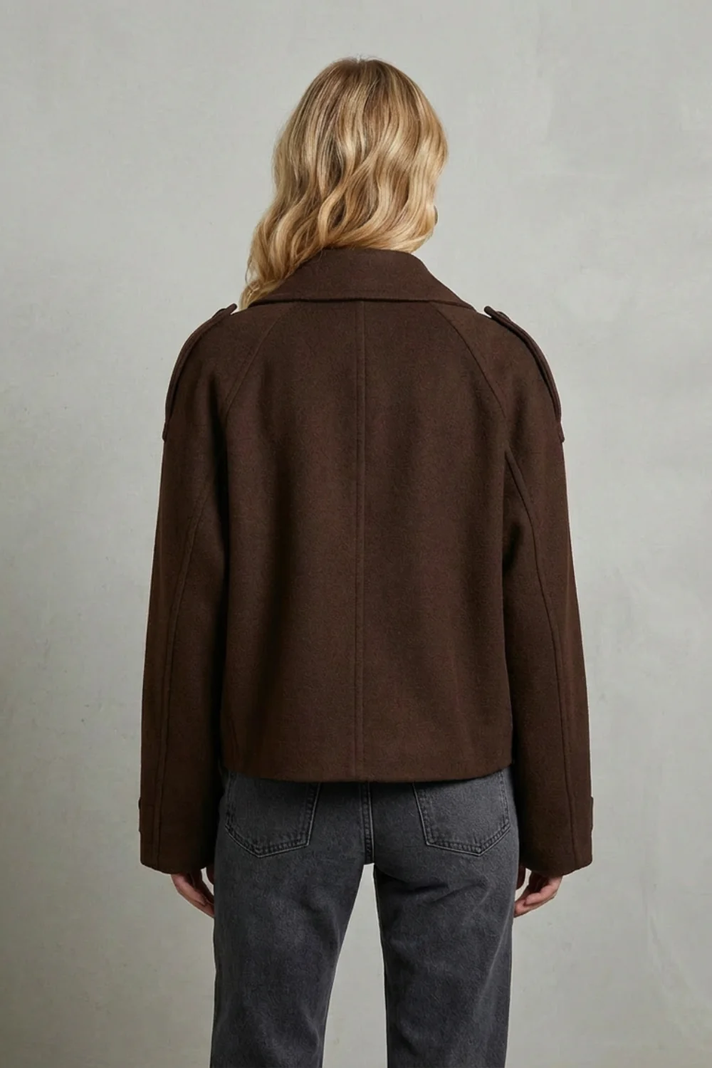 Élise – Double-breasted French Woolen Jacket – Cropped City Coat - Image 4