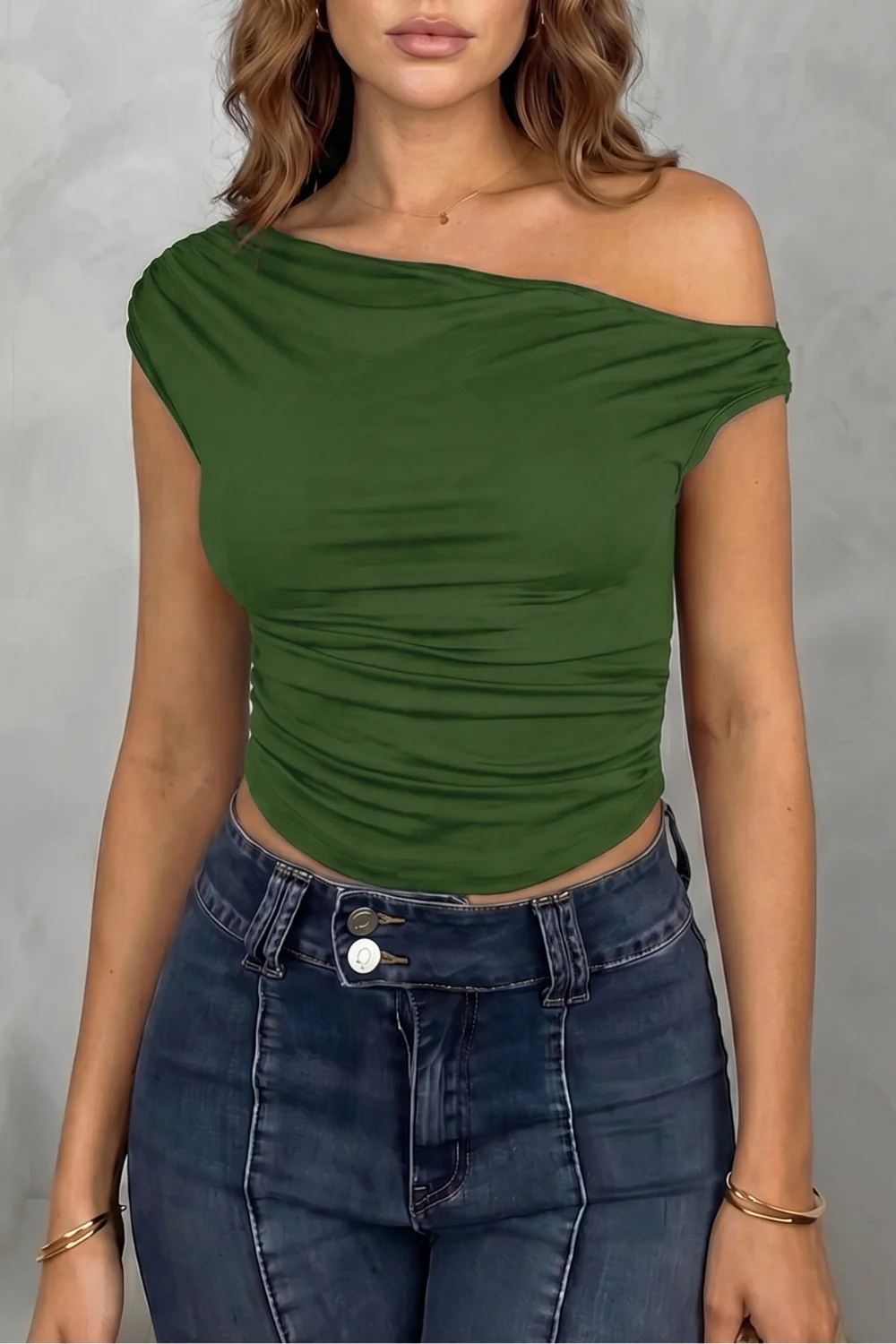 Elovienne – Asymmetric ruched silhouette – One shoulder top - Image 13