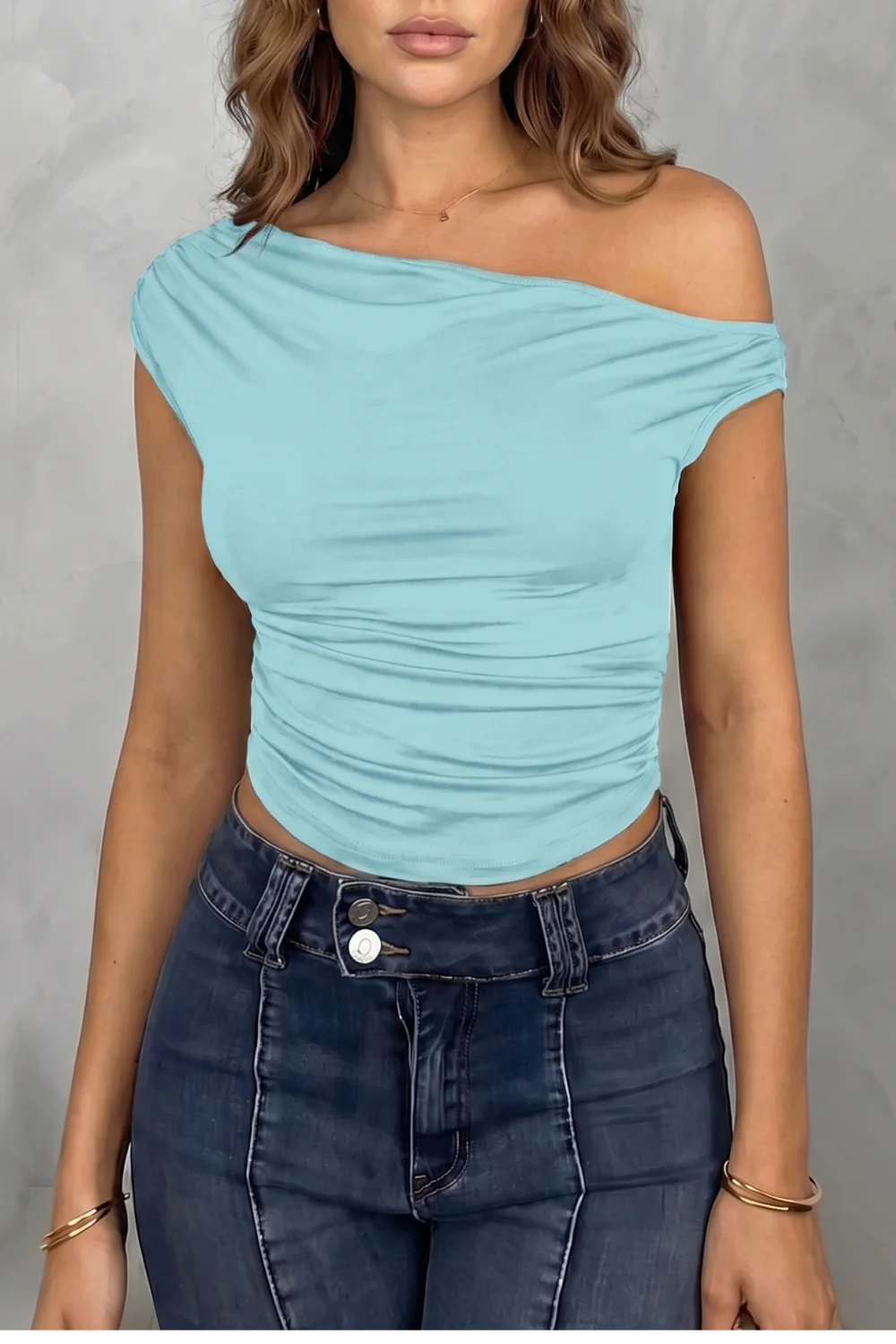 Elovienne – Asymmetric ruched silhouette – One shoulder top - Image 9
