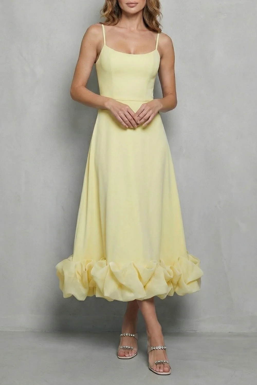 Elowenne – Romantic ruffle hem – Sleeveless midi dress - Image 9