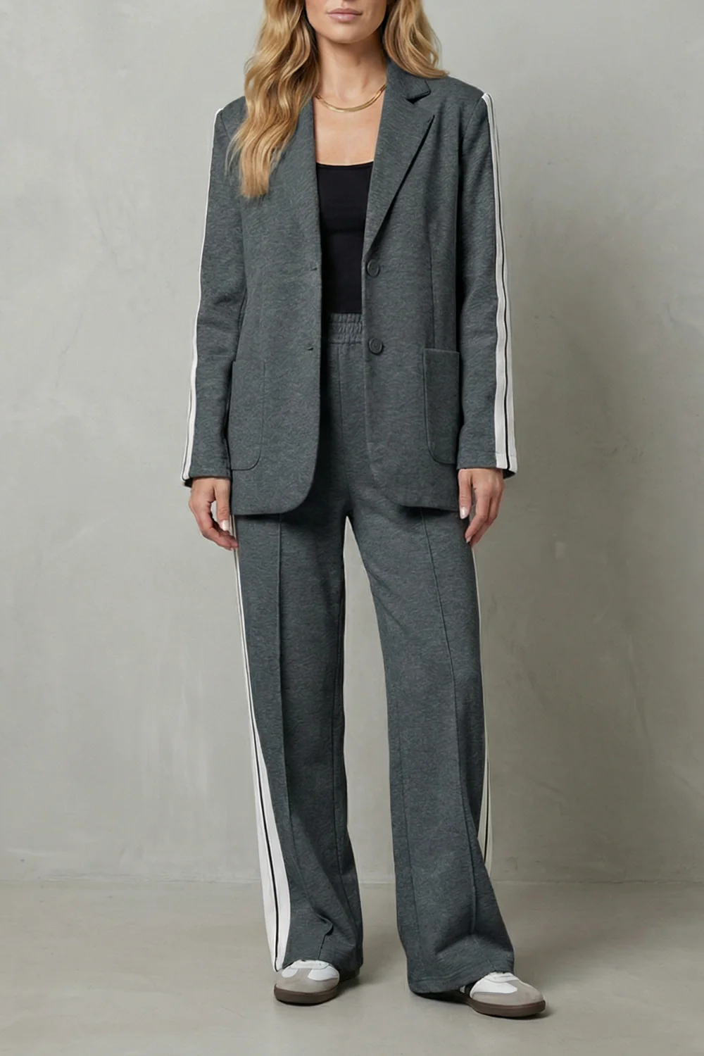 Elvaris – Sporty tailored contrast – Two piece set - Image 5