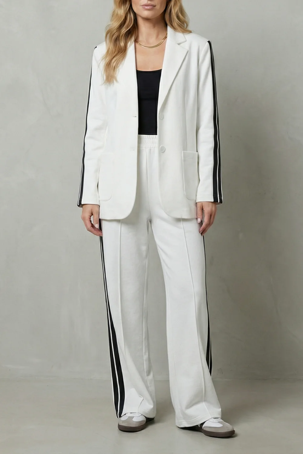 Elvaris – Sporty tailored contrast – Two piece set - Image 7