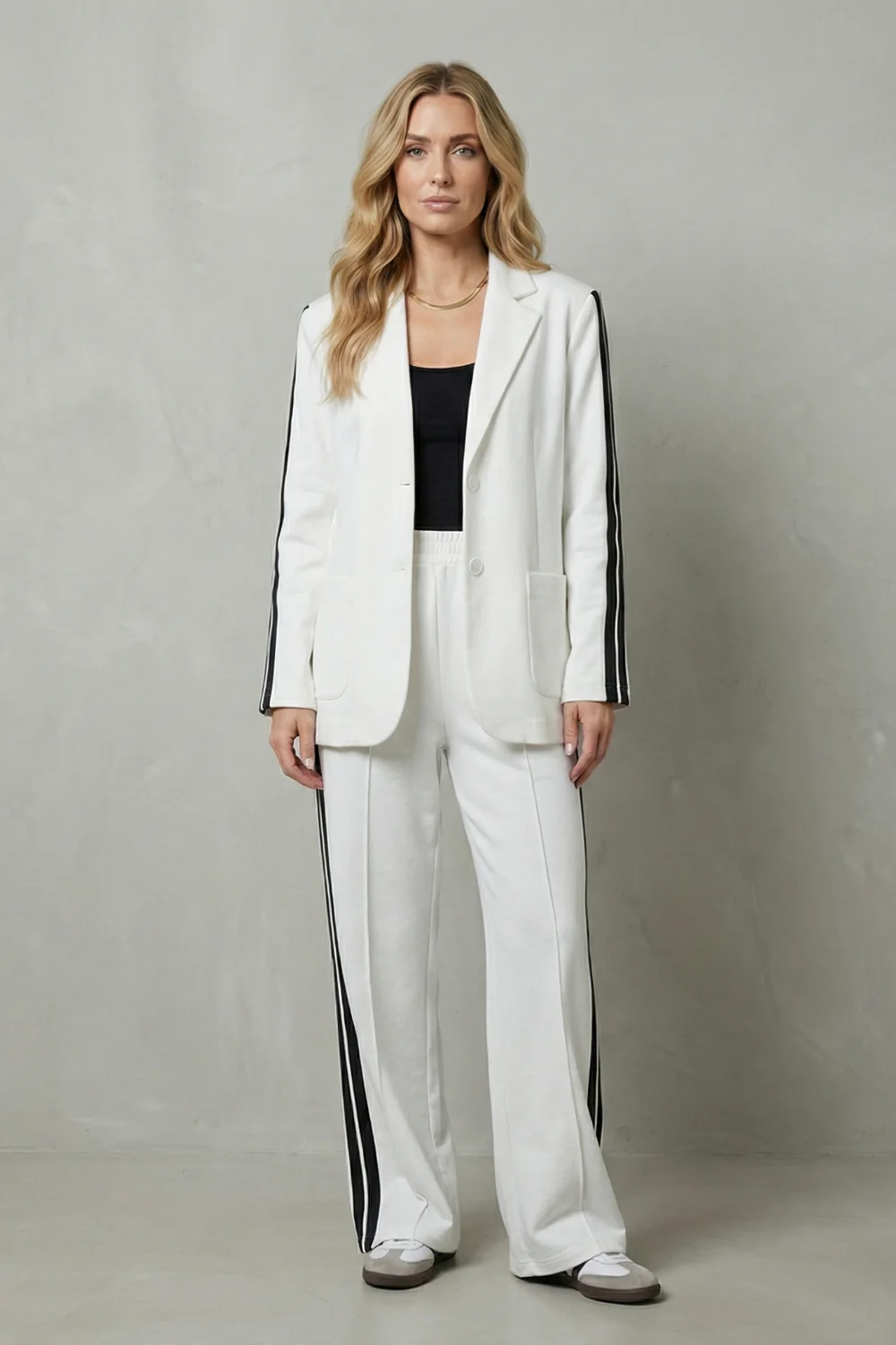 Elvaris – Sporty tailored contrast – Two piece set - Image 8