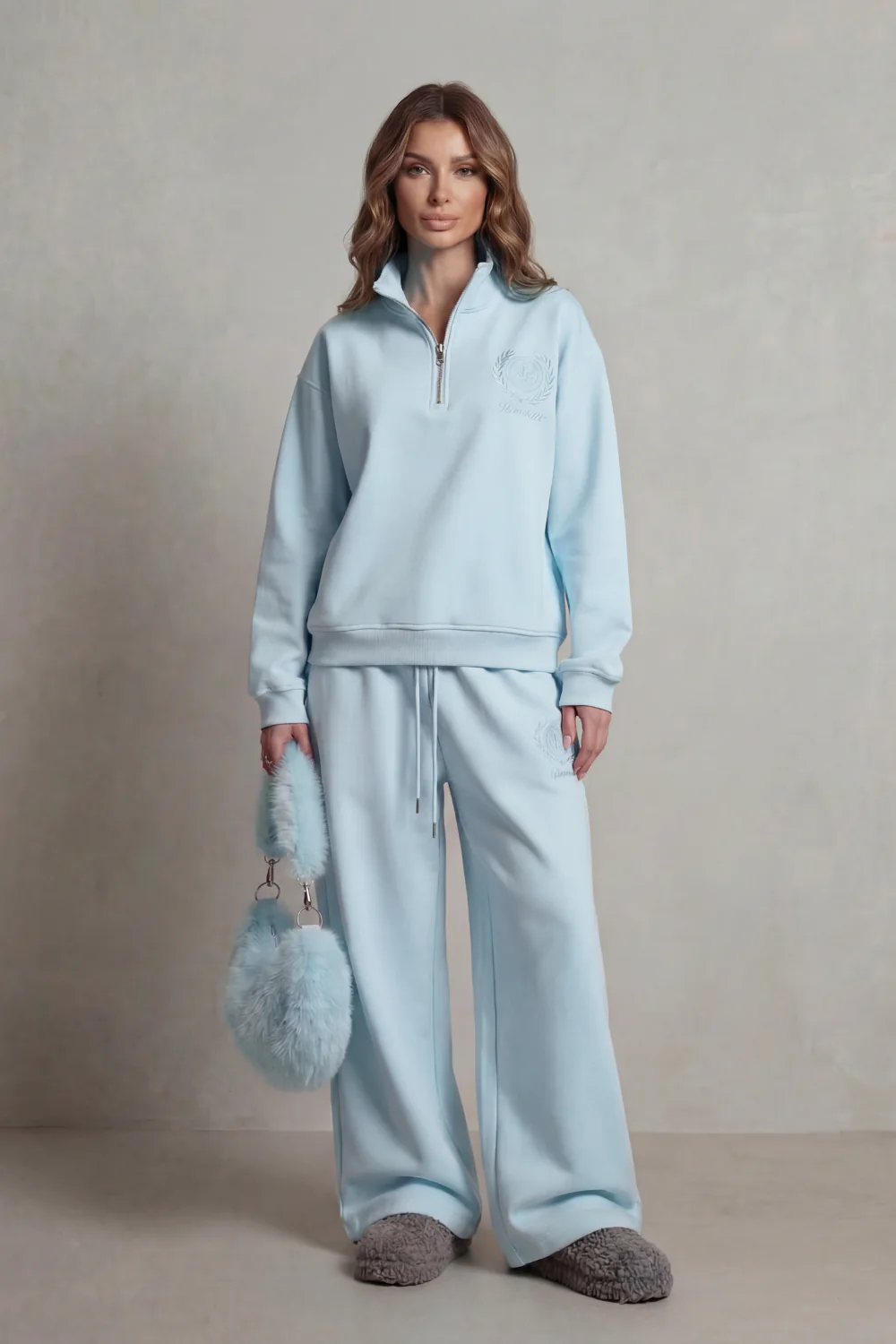 Florevée – Embroidered crest – Zip lounge set - Image 12