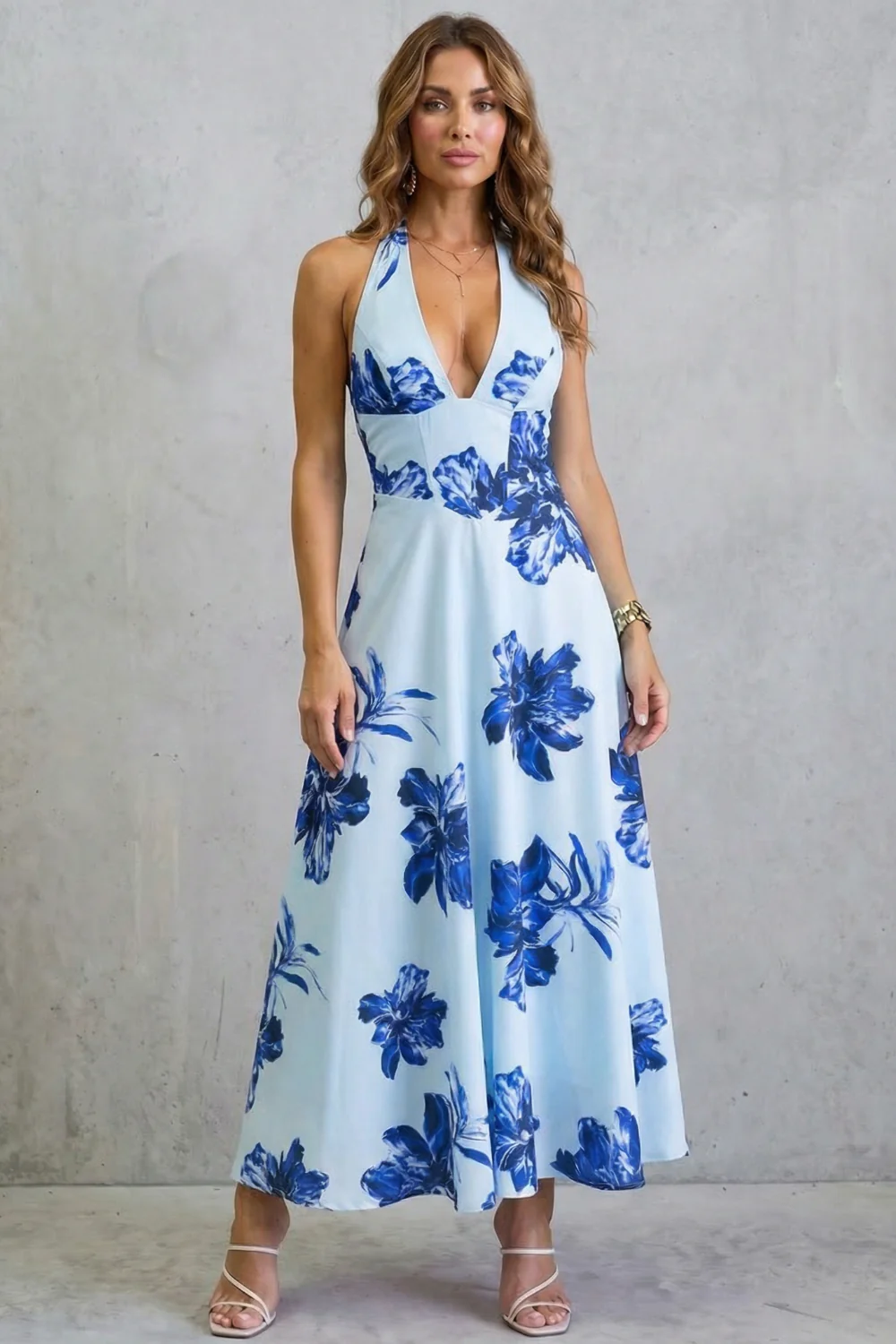 Florévia – Backless floral elegance – Maxi dress - Image 5