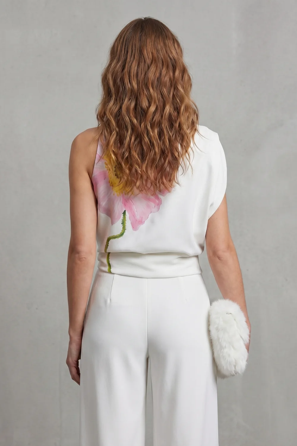 Florielle – Artistic floral print – Asymmetric sleeveless top - Image 4