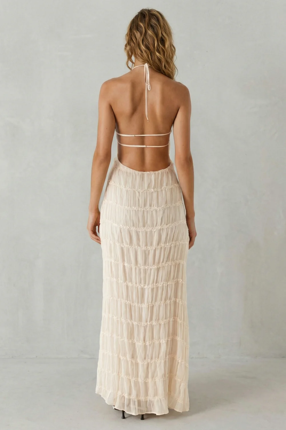 Greta – Modern texture – Women’s Backless Sculpted Texture Maxi Dress - Image 4