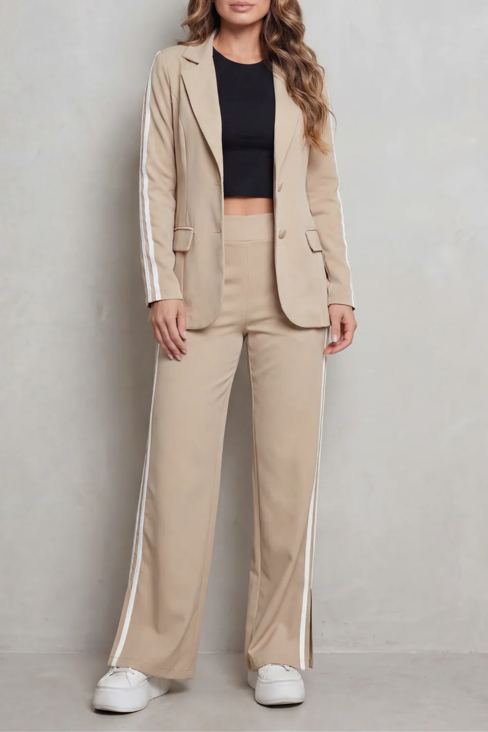 Ishie – Stripe detail – Sporty elegance set - Image 5