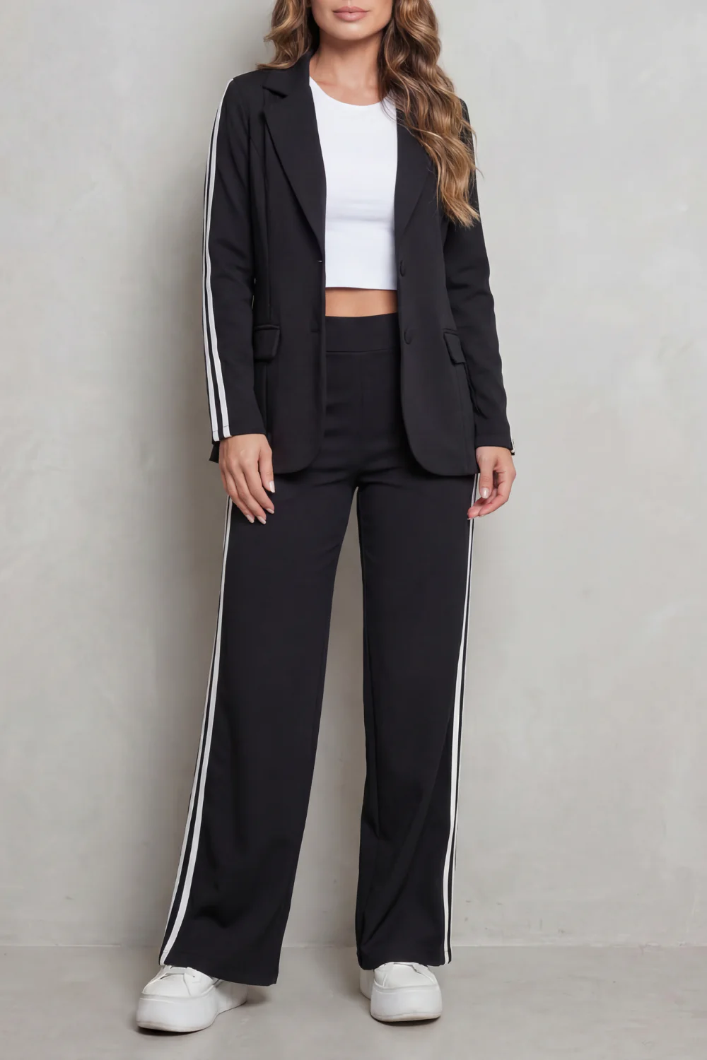 Ishie – Stripe detail – Sporty elegance set - Image 7