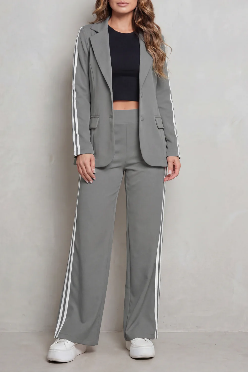 Ishie – Stripe detail – Sporty elegance set - Image 9