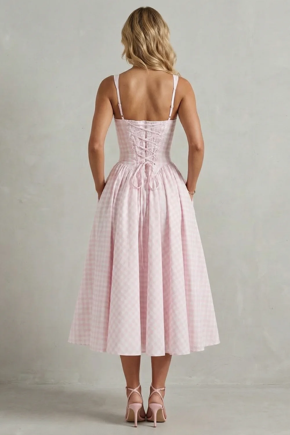 Kaydelle – Gingham summer charm – Midi dress - Image 4