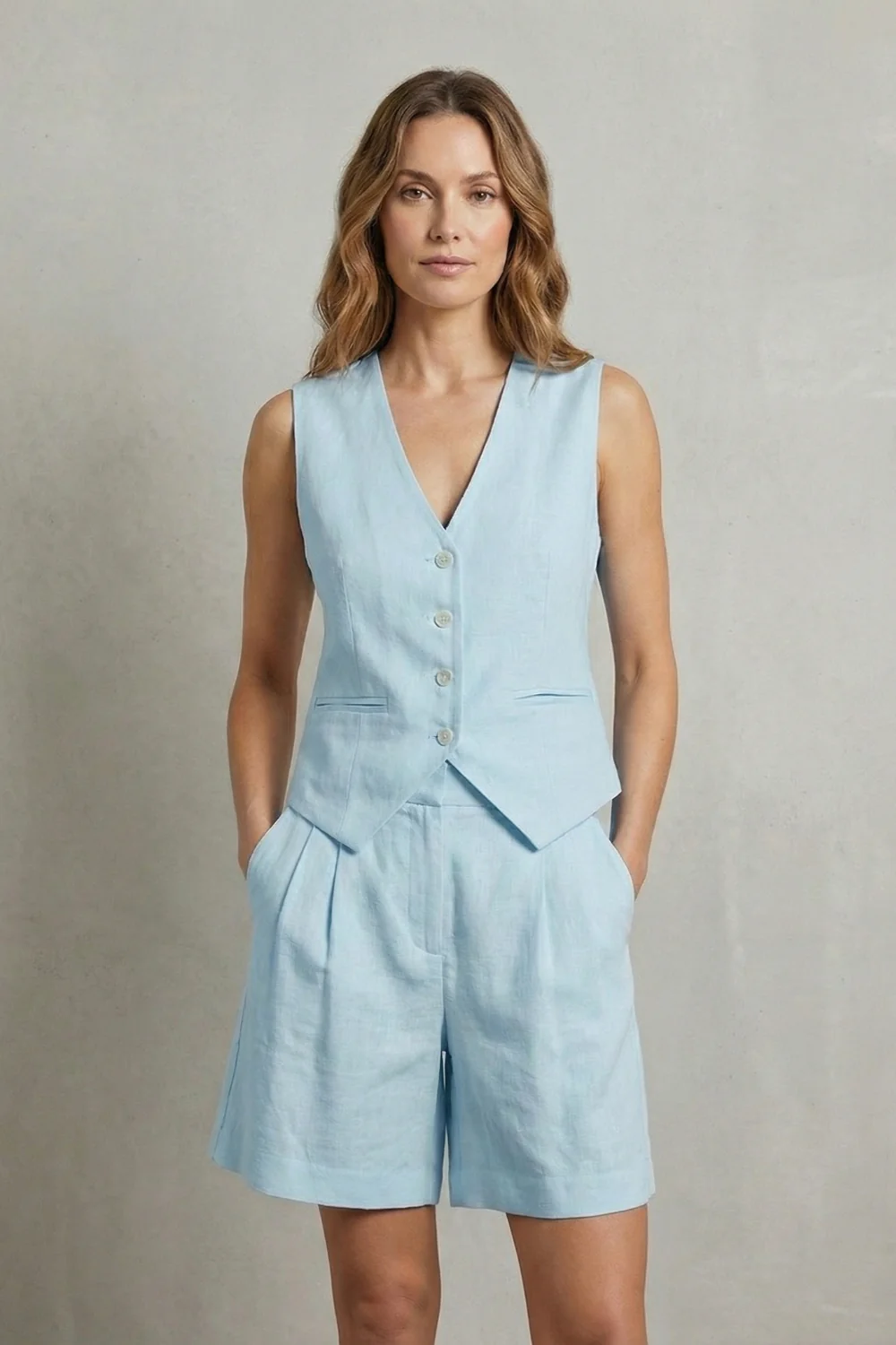 Linévora – Tailored summer ease – Vest and short set - Image 6