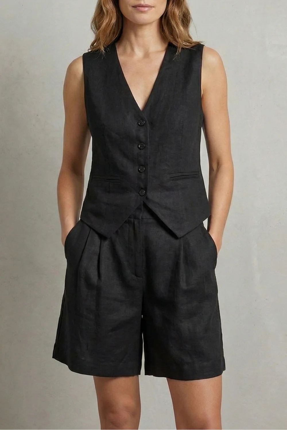 Linévora – Tailored summer ease – Vest and short set - Image 7