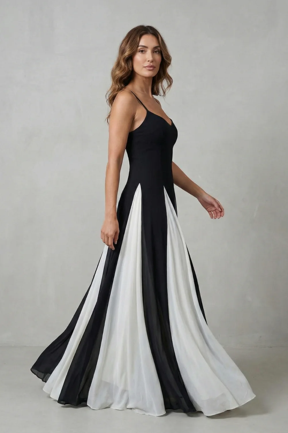 Lovie – Modern contrast – Women’s Elegant Maxi Dress - Image 3