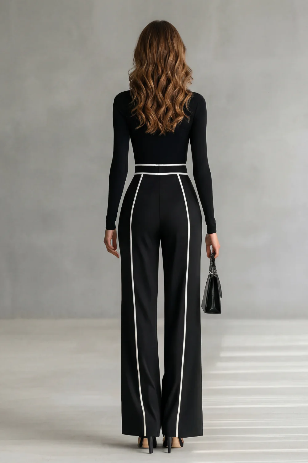 Lunaira – Contrast piping detail – High-neck jumpsuit - Image 4