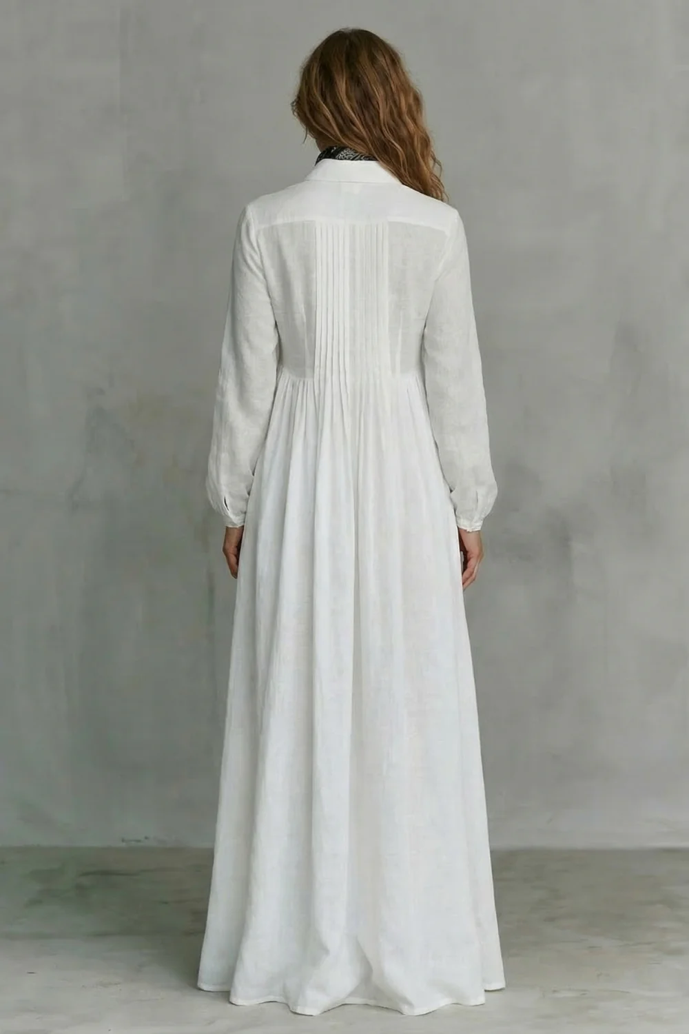 Lunarelle – Timeless minimalism – Mao collar maxi dress - Image 4