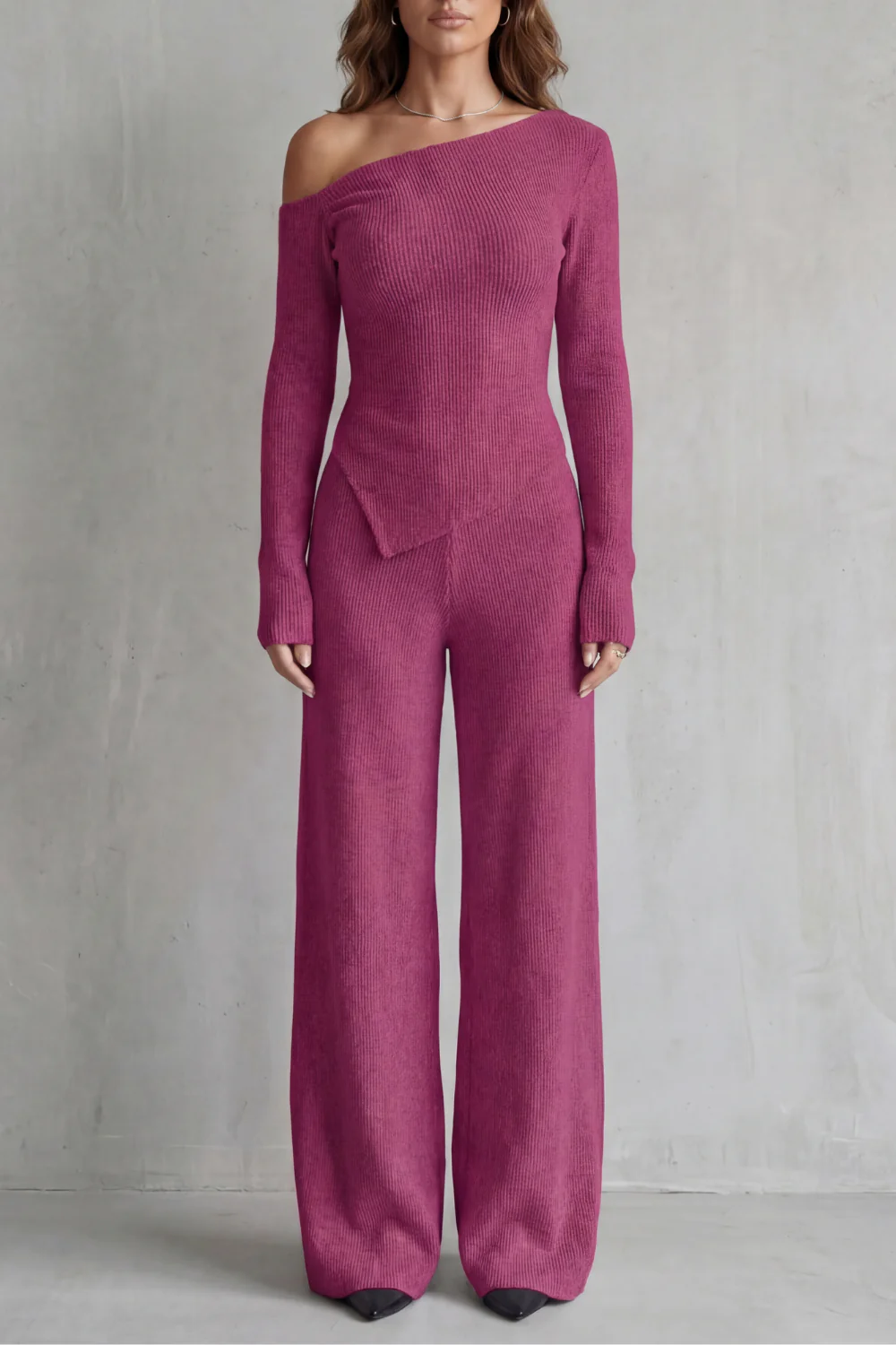 Lunavie – Asymmetric neckline – Knit lounge set - Image 7