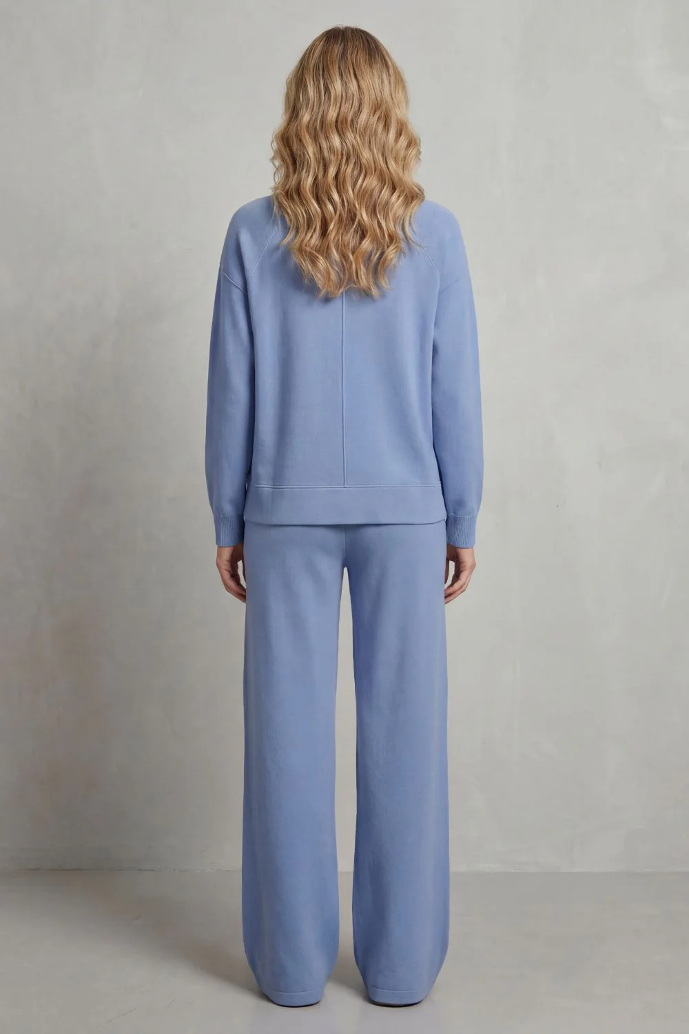 Luverra – Relaxed elegance – Two-piece lounge set - Image 3