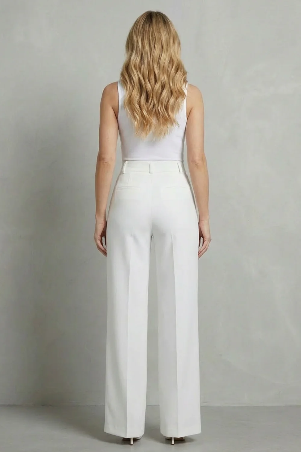 Mirelline – Sleek tailoring – High-waist straight-leg trousers - Image 4