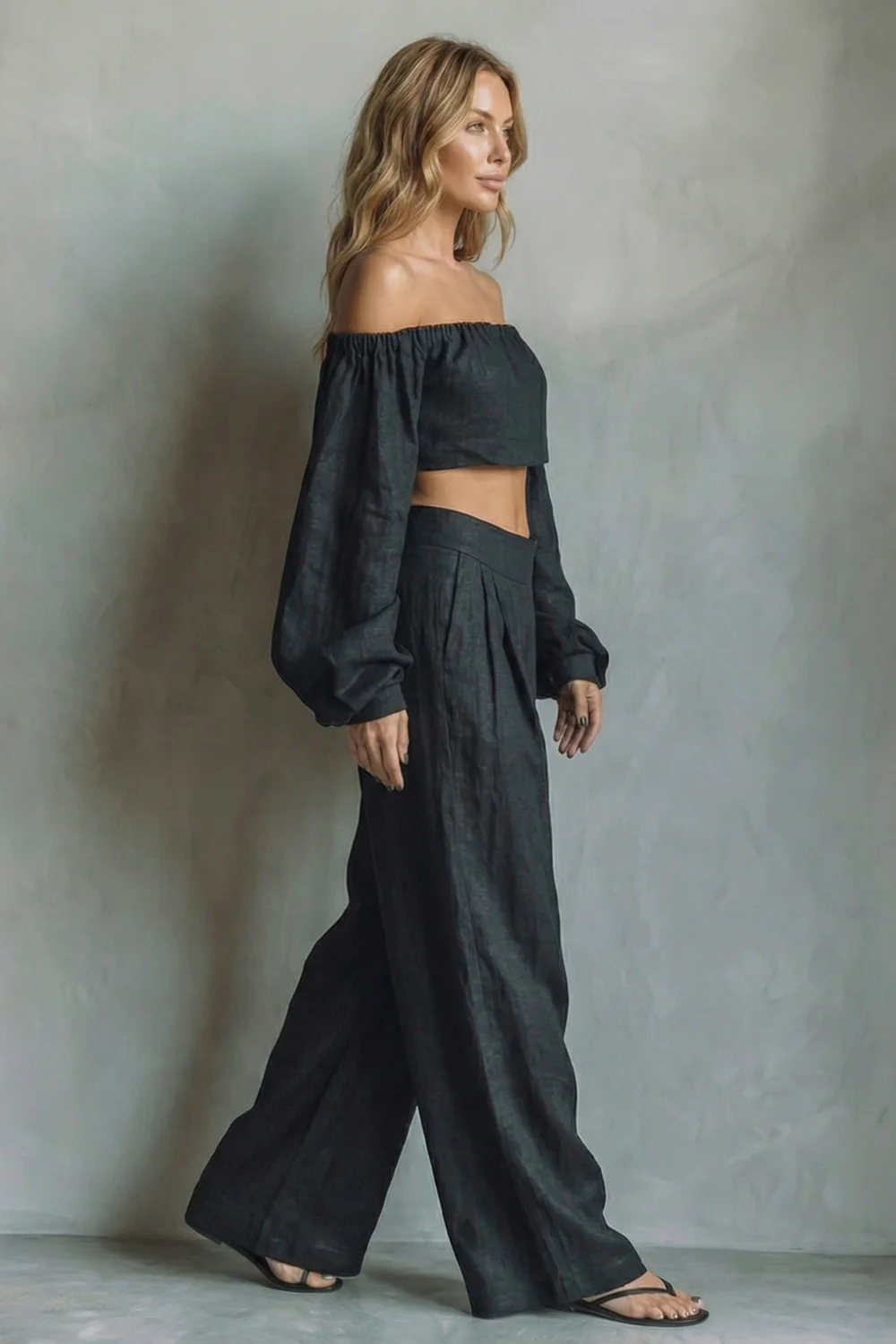 Noiréva – Off shoulder flowy silhouette – Two piece set - Image 3