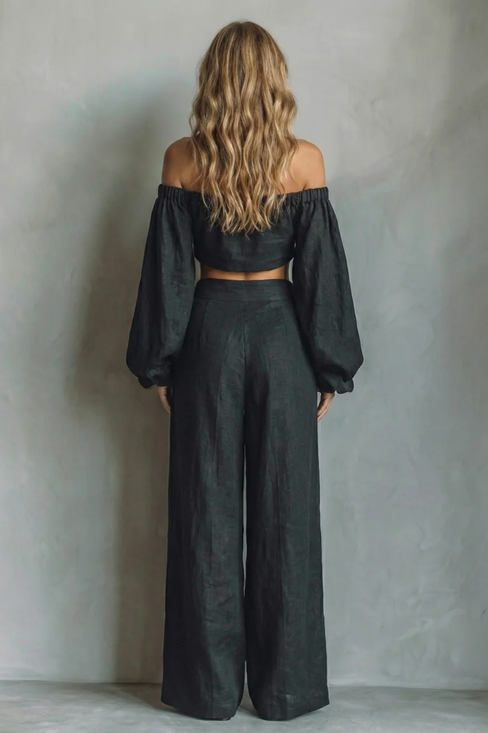 Noiréva – Off shoulder flowy silhouette – Two piece set - Image 4