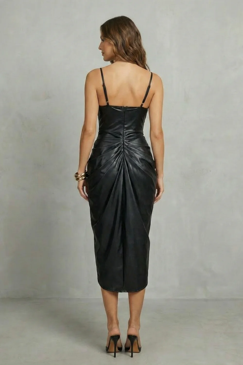 Noirvelle – Sculpted pleated elegance – Midi dress - Image 4