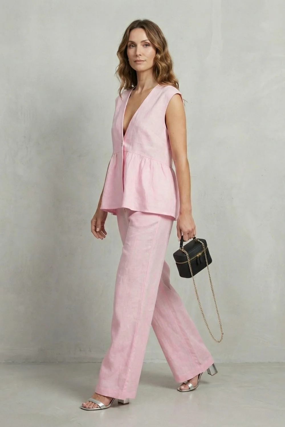 Rosélune – Soft ruffle elegance – Top and trouser set - Image 3