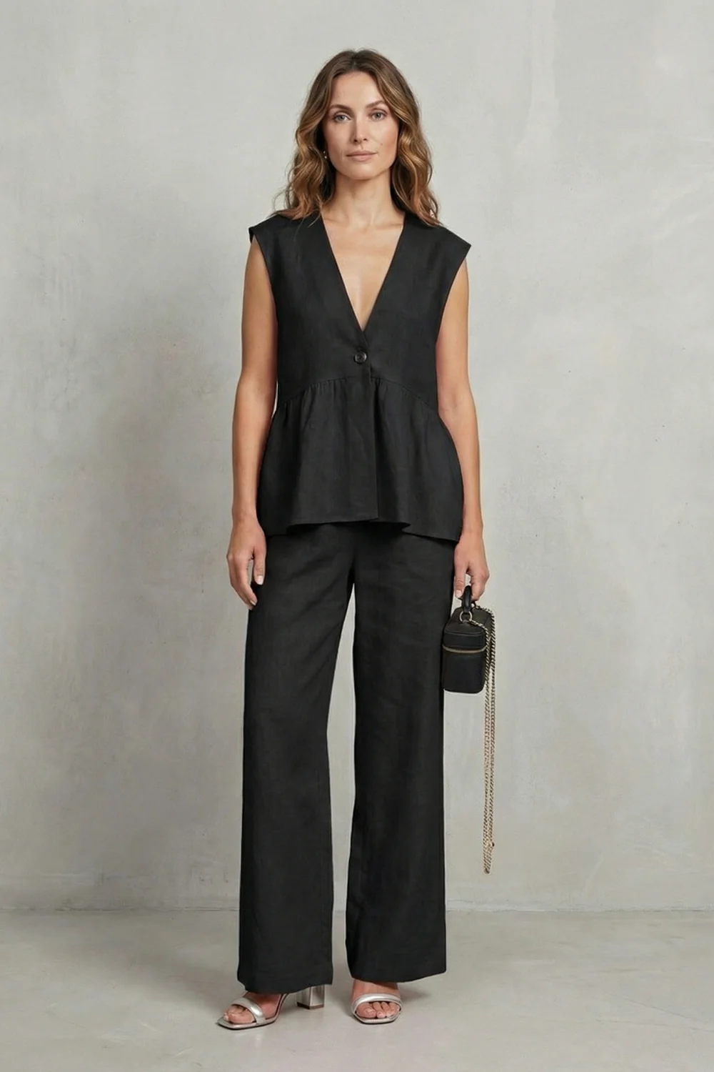 Rosélune – Soft ruffle elegance – Top and trouser set - Image 8