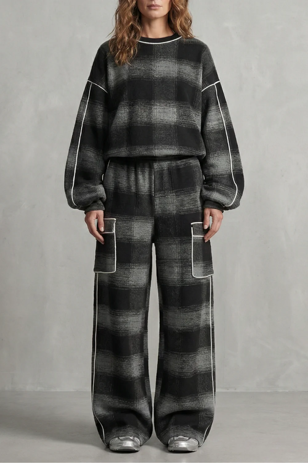 Rovienne – Distressed plaid street style – Two piece set - Image 7
