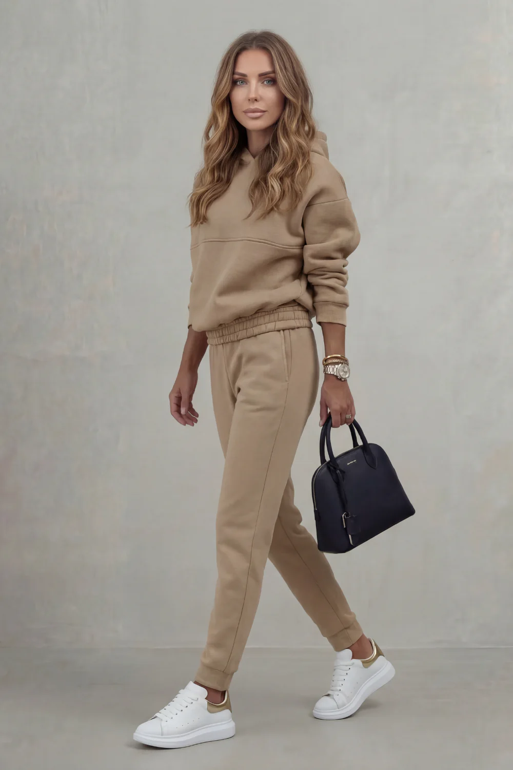 Selora – Asymmetric Detail – Casual Elegance Set - Image 3