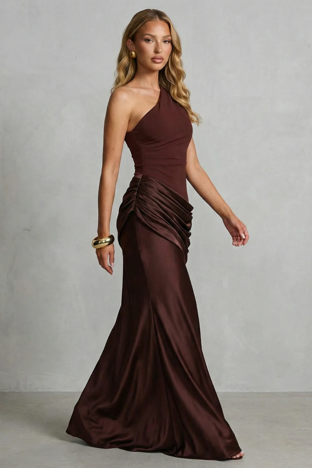 Seraphielle – Satin draped elegance – One shoulder maxi dress - Image 3