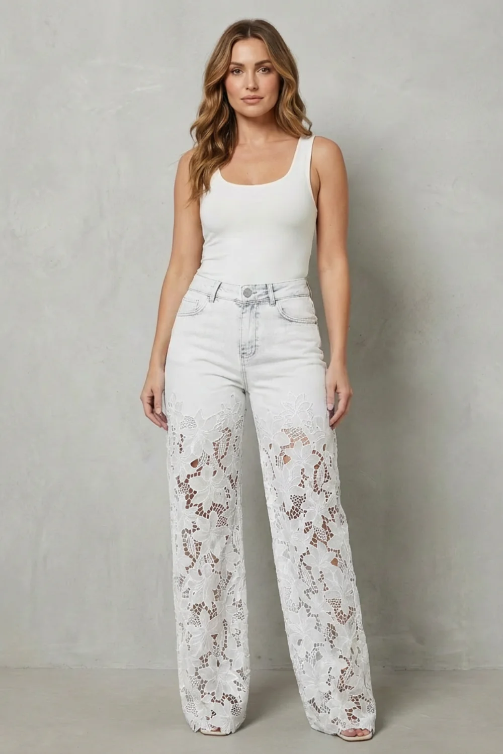 Solérine – Floral lace overlay – Wide-leg denim jeans - Image 10