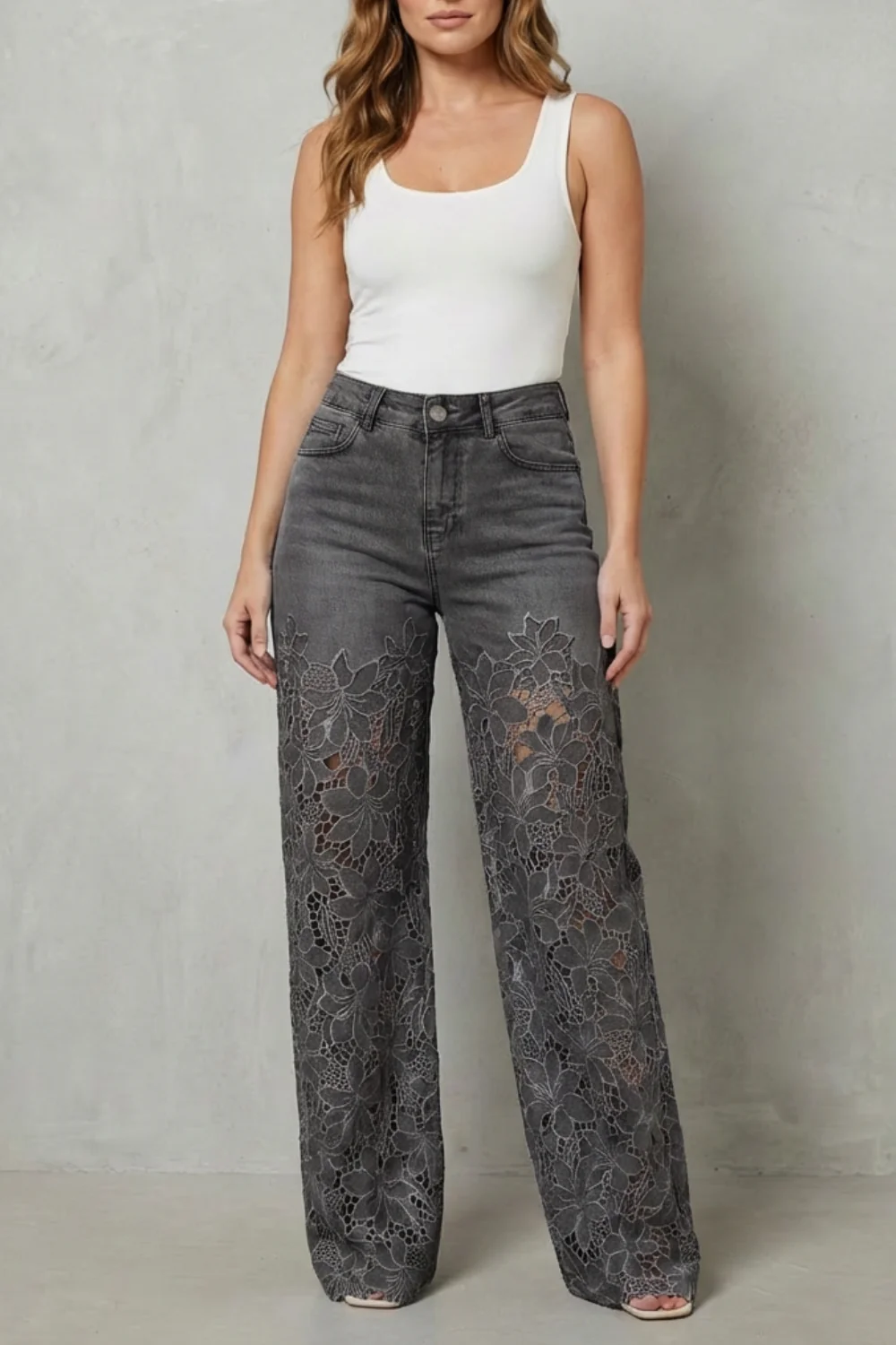 Solérine – Floral lace overlay – Wide-leg denim jeans - Image 11