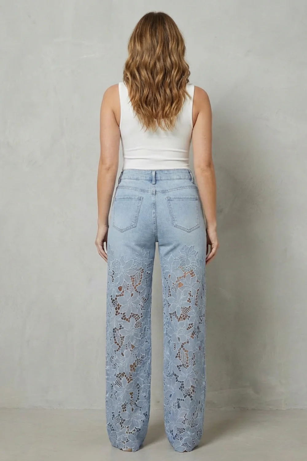 Solérine – Floral lace overlay – Wide-leg denim jeans - Image 4