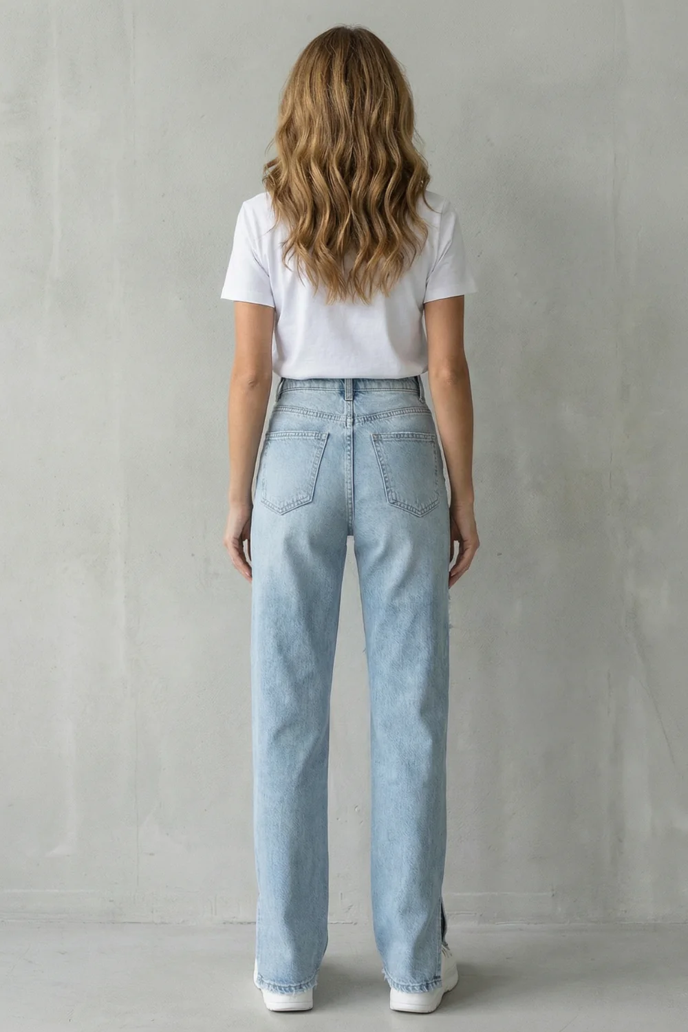 Sorellia – Urban distressed design – Straight leg jeans - Image 4