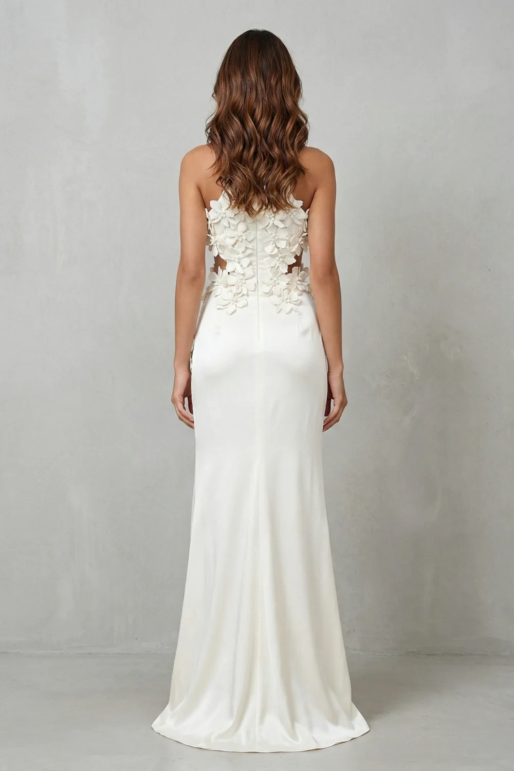 Una – Ethereal bloom – Women’s Halter Neck Flower Split Maxi Dress - Image 4