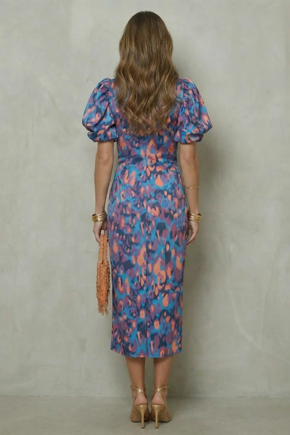 Valerissa – Bold abstract statement – Puff sleeve midi dress - Image 4