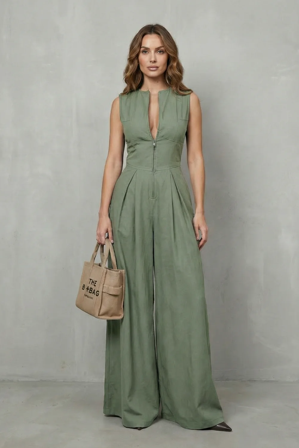 Valerisse – Sculpted zip-front elegance – Wide leg jumpsuit - Image 6