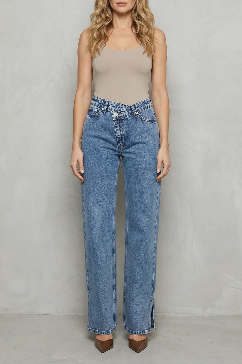 Virezza – Cross button detail – Straight leg jeans - Image 3